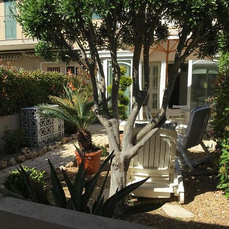 Mistral Gagnant Apartman Fréjus Kültér fotó